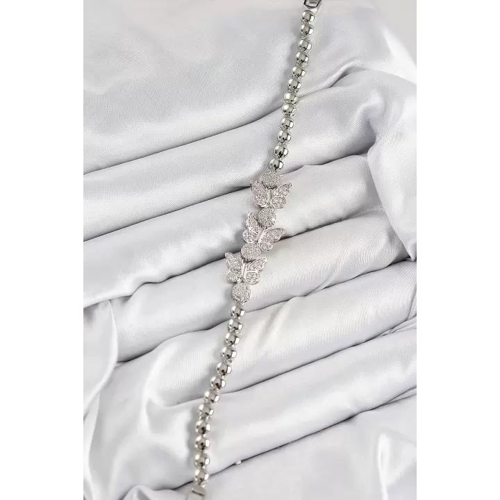 Pirinç Zirkon Taşlı Kelebek Model Gümüş Renk Kadın Bileklik