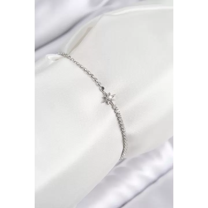 Pirinç Zirkon Taşlı Kutup Yıldızı Model Ezme Zincir Gümüş Renk Kadın Bileklik