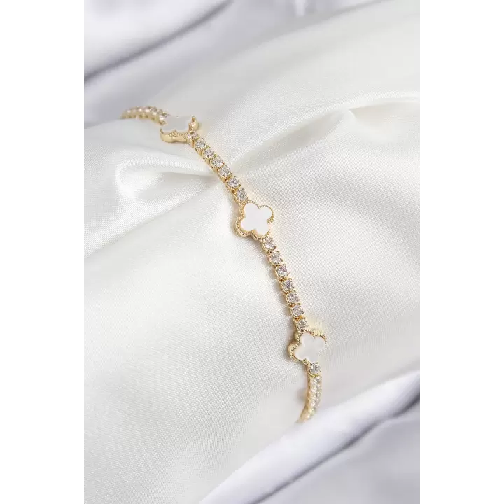 Pirinç Zirkon Taşlı Yonca Model Gold Renk Kadın Bileklik