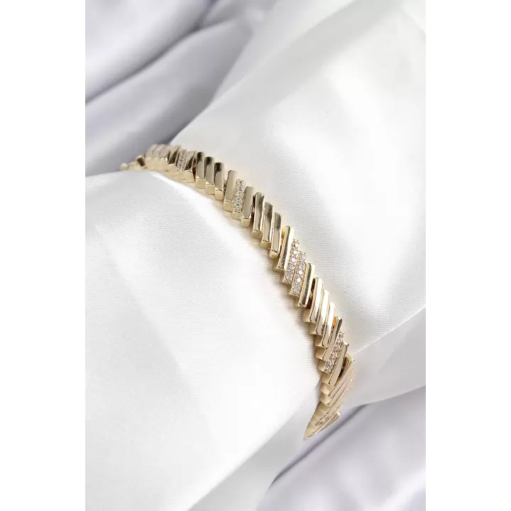 Xuping Pirinç Zirkon Taşlı Eğimli Blok Model Gold Renk Kadın Bileklik