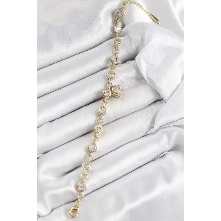 Xuping Pirinç Zirkon Taşlı Sallantılı Kalp Model Gold Renk Kadın Bileklik