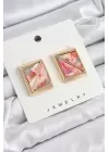 Pirinç Pembe Üçgen Kesim Detaylı Kare Model Vintage Gold Renk Kadın Küpe