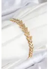 Pirinç Zirkon Taşlı Sıralı Ok Model Gold Renk Kadın Bileklik