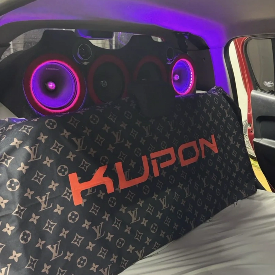 Havlu X Öpücüklü Siyah Büyük