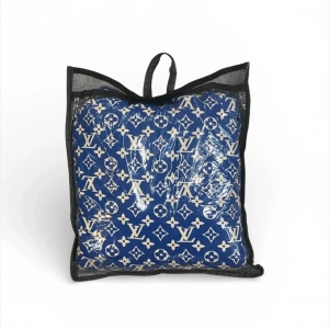 LV Desenli Koltuk Kılıfı (Mavi)