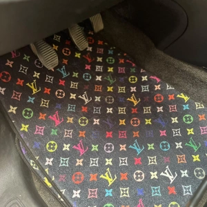 LV Renkli Dekor Paspas