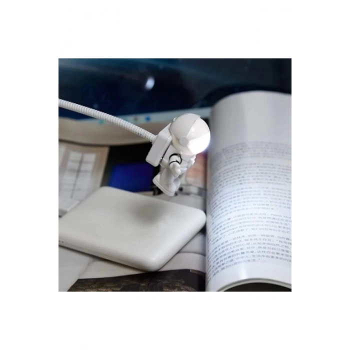 Astronot Lamba Led Usb Gece Lambası Klavye Işığı Kitap Okuma Işığı