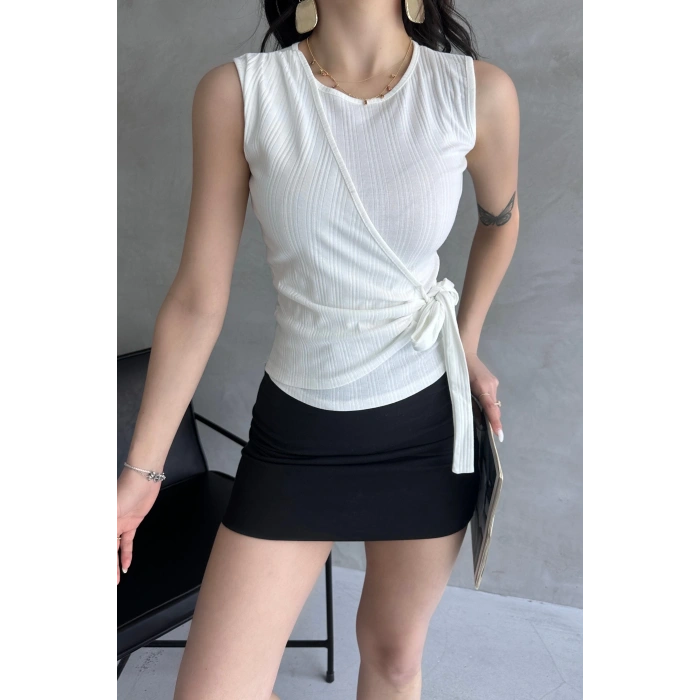 Askılı Önü Kruvaze Bağlamalı Bluz