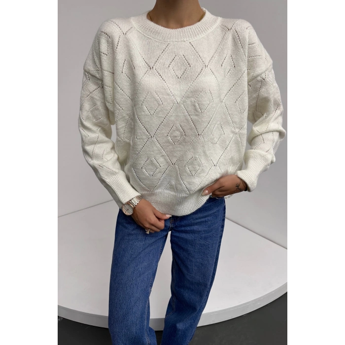 Bisiklet Yaka Baklava Desenli Triko Kazak