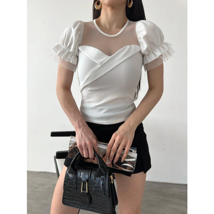 Bisiklet Yaka Tül Detaylı Kolları Fırfırlı Bluz