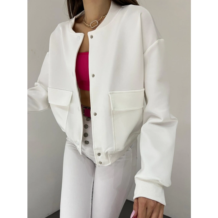 Çift Cepli Denim Crop Ceket