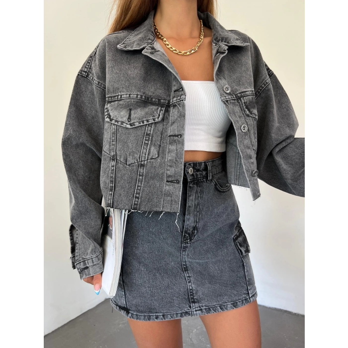 Çift Cepli Yıkamalı Crop Denim Ceket
