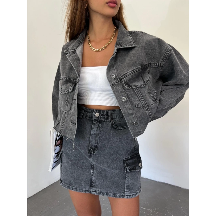 Çift Cepli Yıkamalı Crop Denim Ceket