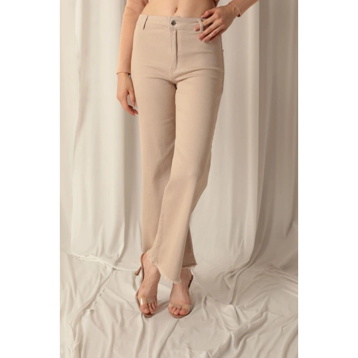 Denim Kumaş Paçası Püsküllü Salaş Kadın Bej Pantolon