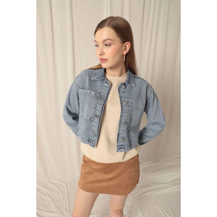 Denim Kumaş Ters Cep Kadın Mavi Ceket