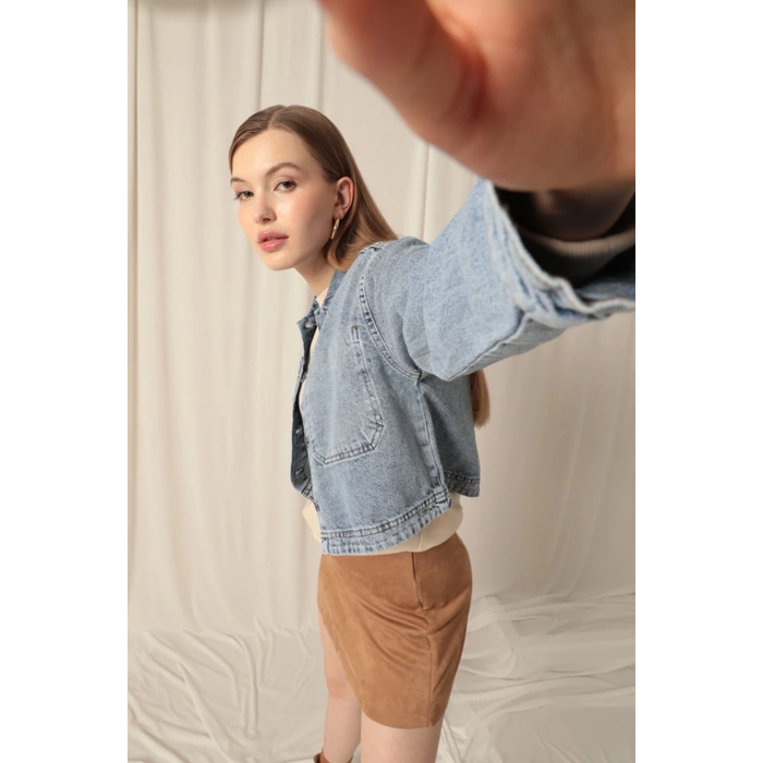 Denim Kumaş Ters Cep Kadın Mavi Ceket