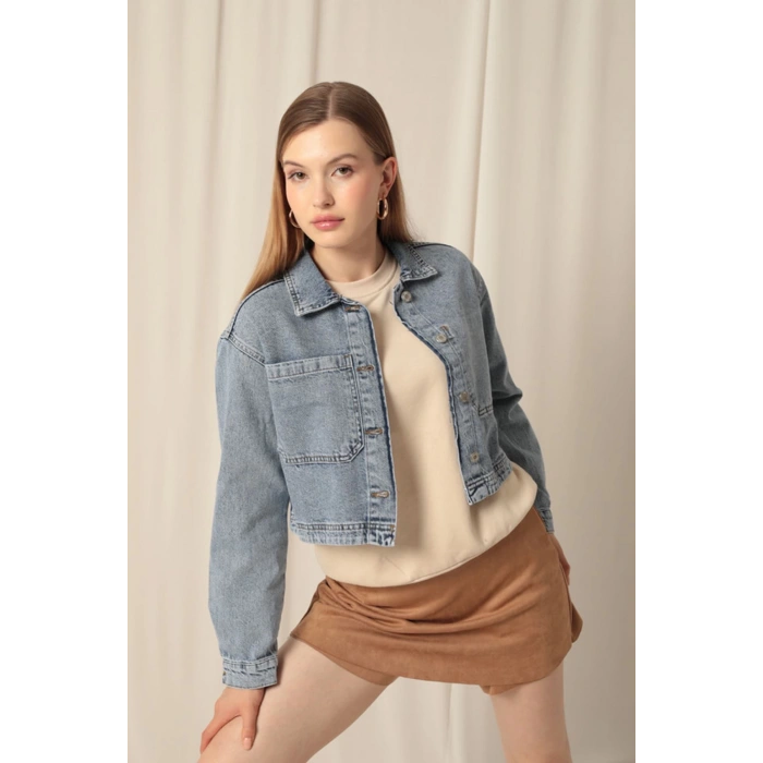 Denim Kumaş Ters Cep Kadın Mavi Ceket
