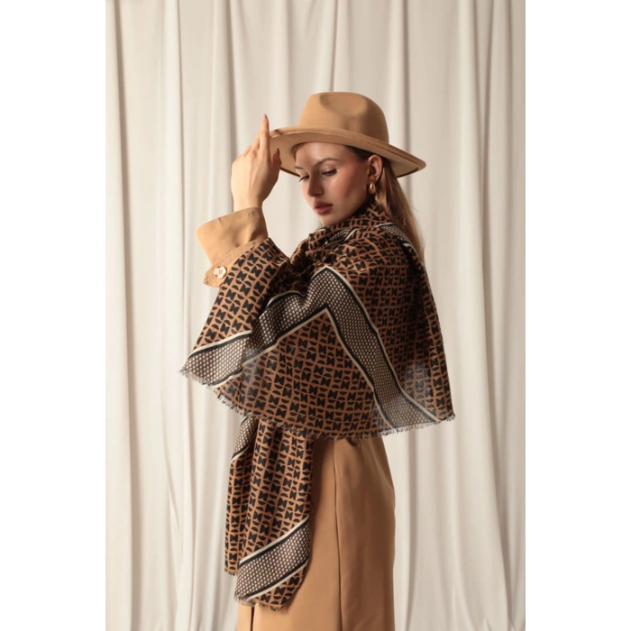 Etnik Desenli Kadın Kahve Şal