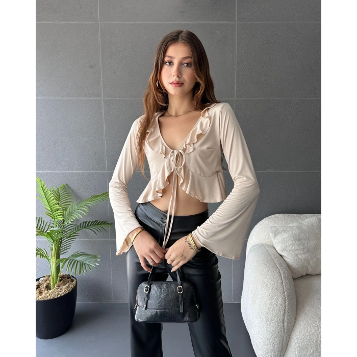Fırfır Detaylı Önü Bağlamalı Crop Bluz