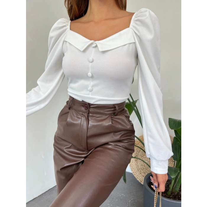 Gömlek Yaka Düğme Detaylı Prenses Kol Crep Bluz