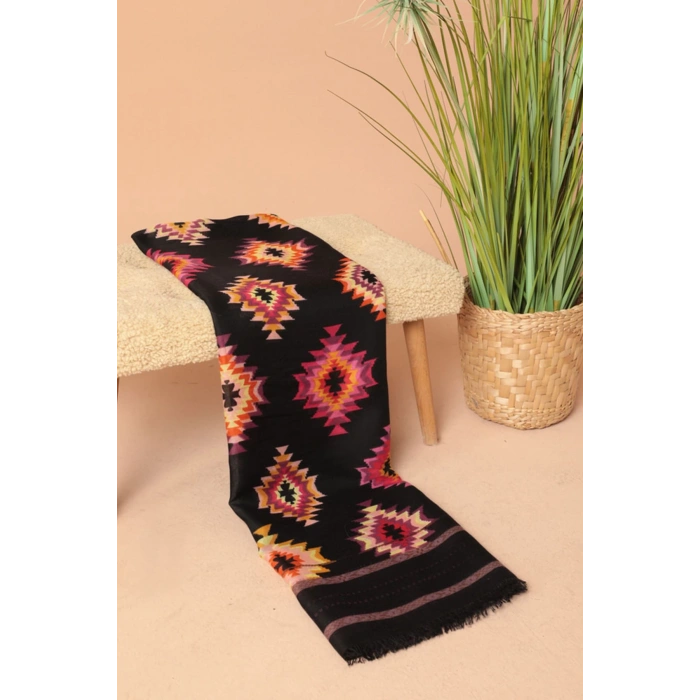 Kare Desenli Kadın Siyah Şal