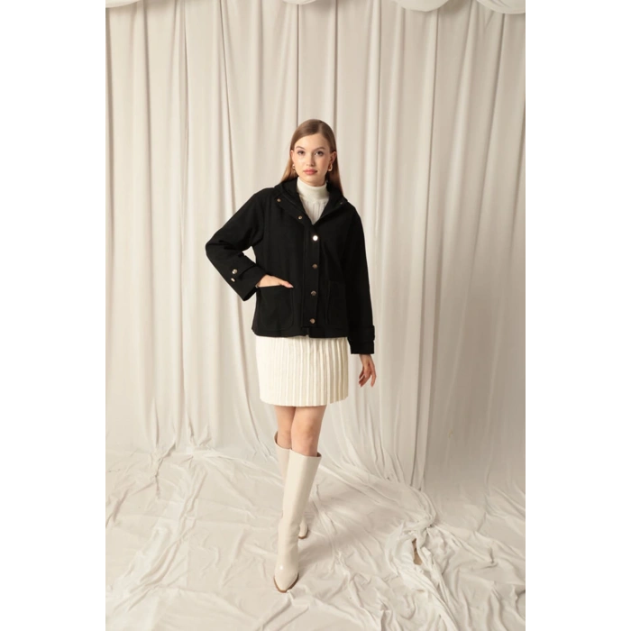 Kaşe Kumaş Kapüşonlu Kısa Kadın Siyah Kaban