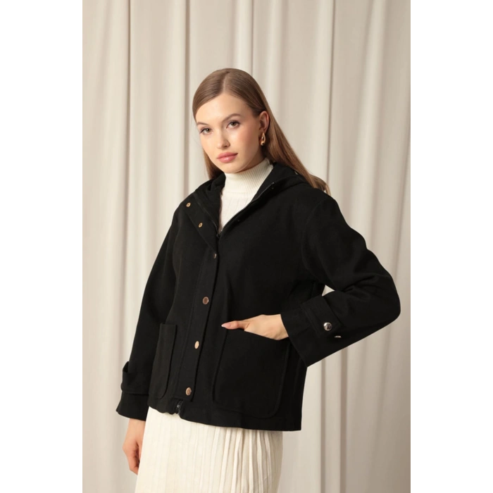 Kaşe Kumaş Kapüşonlu Kısa Kadın Siyah Kaban