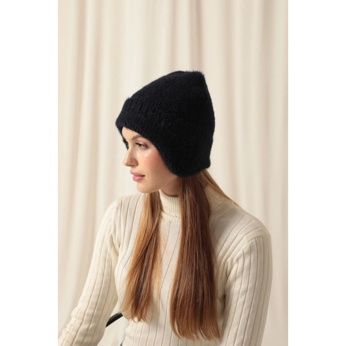 Kulak Kapatıcılı Kadın Lacivert Bere