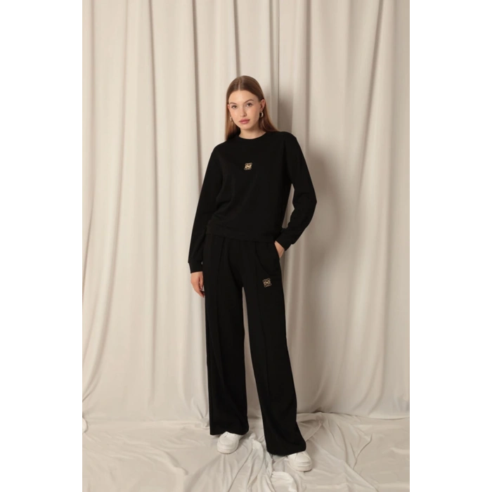 Modal Kumaş Metal Aksesuarlı Kadın Siyah Takım