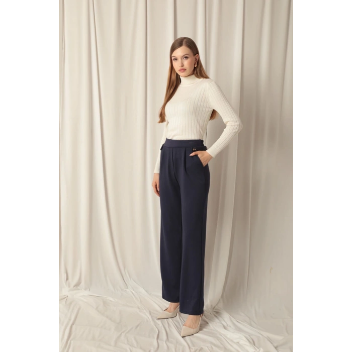 Modal Kumaş Yanları Düğmeli Kadın Lacivert Pantolon