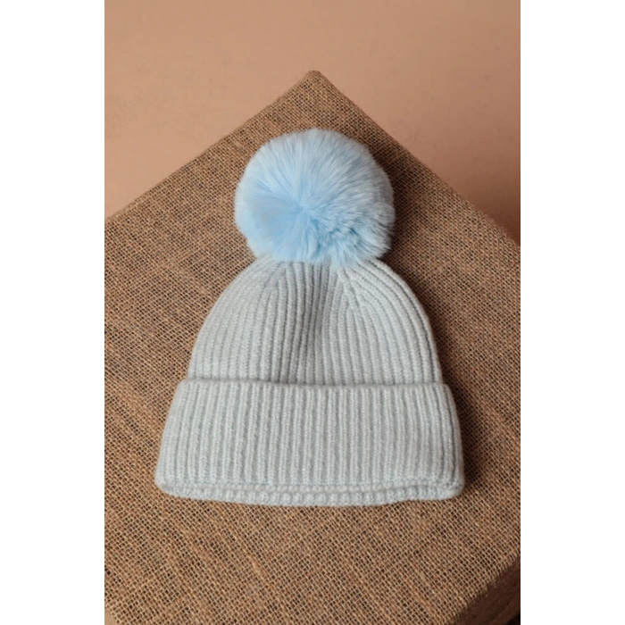 Ponponlu Kadın Bebemavi Bere