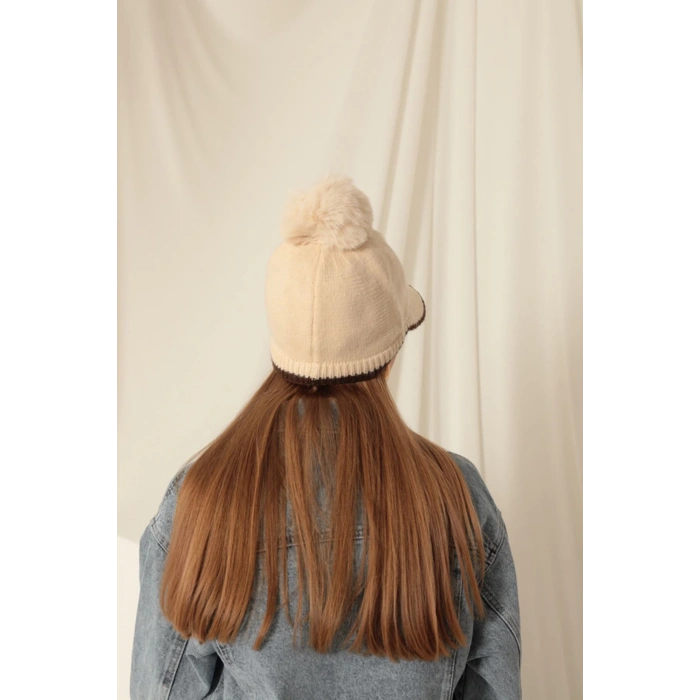 Ponponlu Nakışlı Kadın Bej Kep