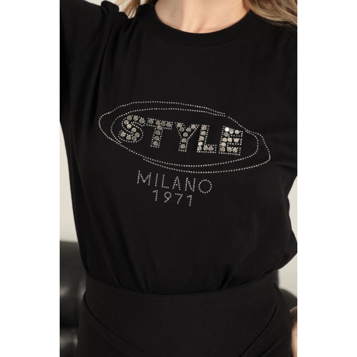 Süprem Kumaş Taş Detaylı Kadın Tişört-Siyah