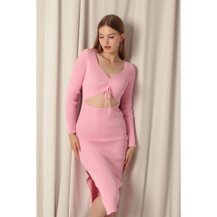 Triko Kumaş Dekolteli Pembe Elbise