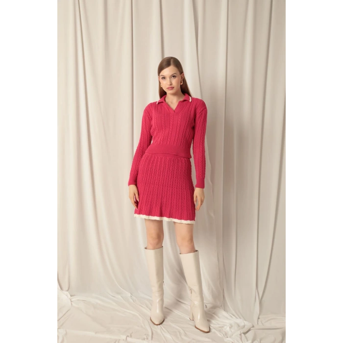 Triko Kumaş Yakalı Saç Örgülü Desen Fuşya Etek Takım