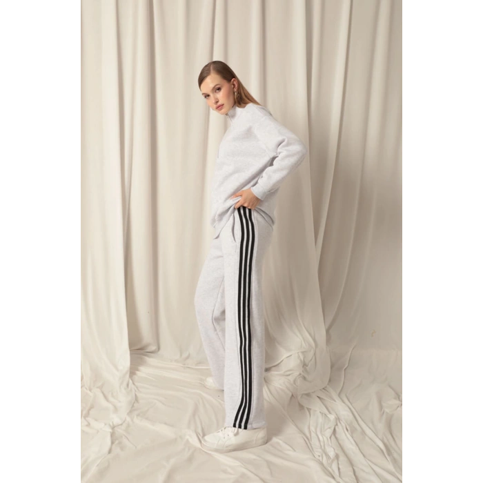 Üç İplik Biyeli Kadın Açık Gri Eşofman