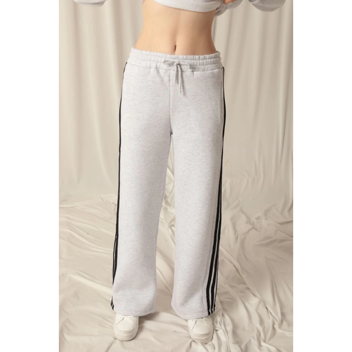 Üç İplik Biyeli Kadın Açık Gri Eşofman