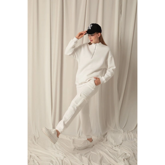 Üç İplik Dik Yaka Yarım Fermuarlı Kadın Ekru Sweat