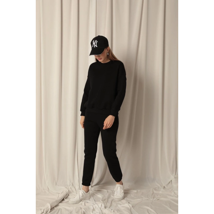 Üç İplik Kumaş Paçası Beli Lastikli Kadın Siyah Eşofman Altı