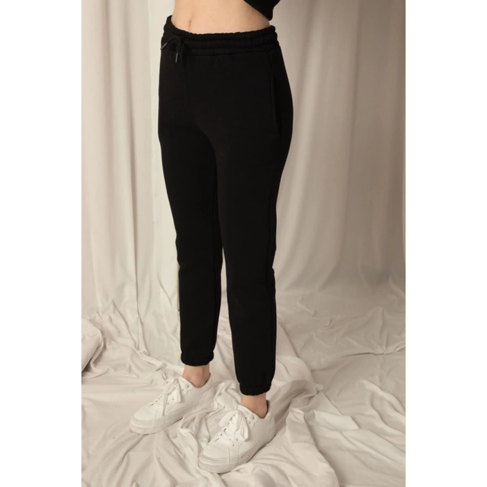 Üç İplik Kumaş Paçası Beli Lastikli Kadın Siyah Eşofman Altı