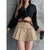Kemerli Kapak Detaylı Gabardin Şort Etek