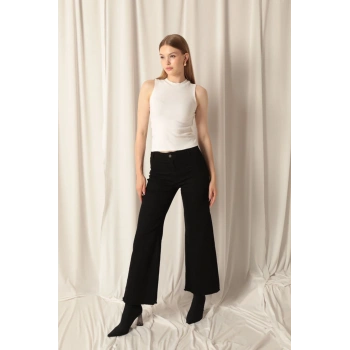 Denim Kumaş Wide Leg Paçası Püsküllü Salaş Kadın Siyah Kot Pantolon