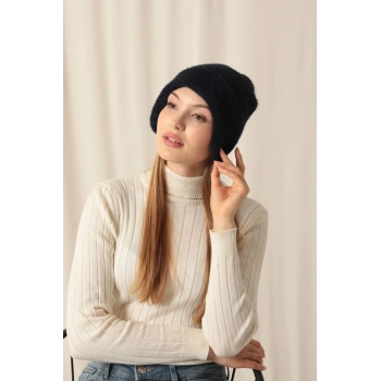 Kulak Kapatıcılı Kadın Lacivert Bere