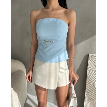 Straplez Beli Toka Detaylı Crep Bluz