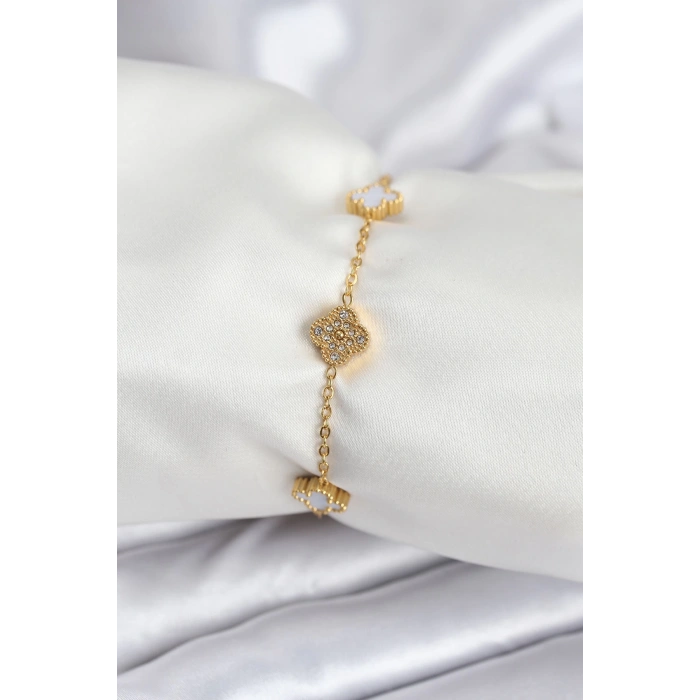 Dodes Dodes 316L Çelik Gold Renk Beyaz ve Zirkon Taşlı Baby Boy Yonca Kadın Bileklik TG27BB7955