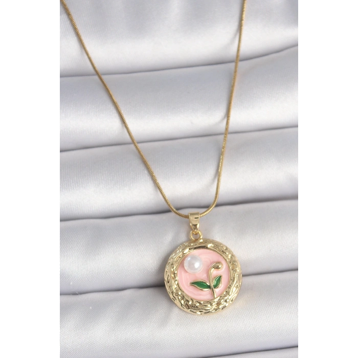Dodes Dodes 316L Çelik Gold Renk Zincir Pembe Çiçek İşlemeli İnci Detay Portre Model Kadın Kolye TG27BKO10125