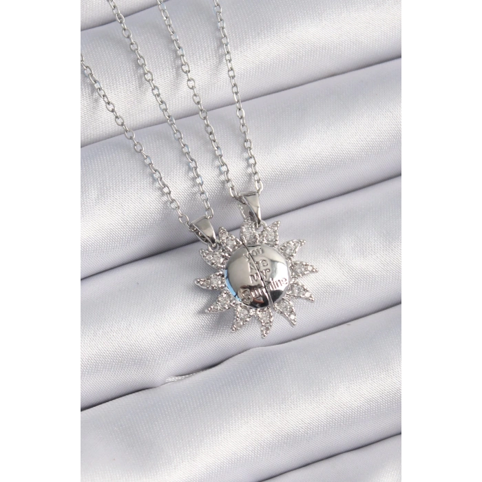 Dodes Dodes 316L Çelik Gümüş Renk Zirkon Taşlı Güneş Model İşleme Yazı Detay Arkadaşlık Kolyesi TG27BKO9289