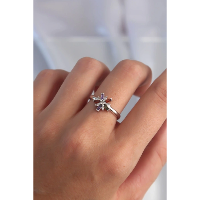 Dodes Dodes Pirinç Gümüş Renk Renkli Zirkon Taşlı Ayarlamalı Yüzük TG27BYK3270