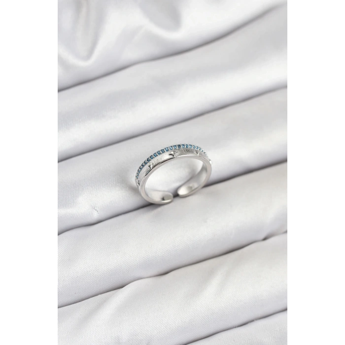 Dodes Dodes Pirinç Gümüş Renk Sıralı Zirkon Taşlı Kutup Yıldızı Model Kadın Yüzük TG27BYK3837