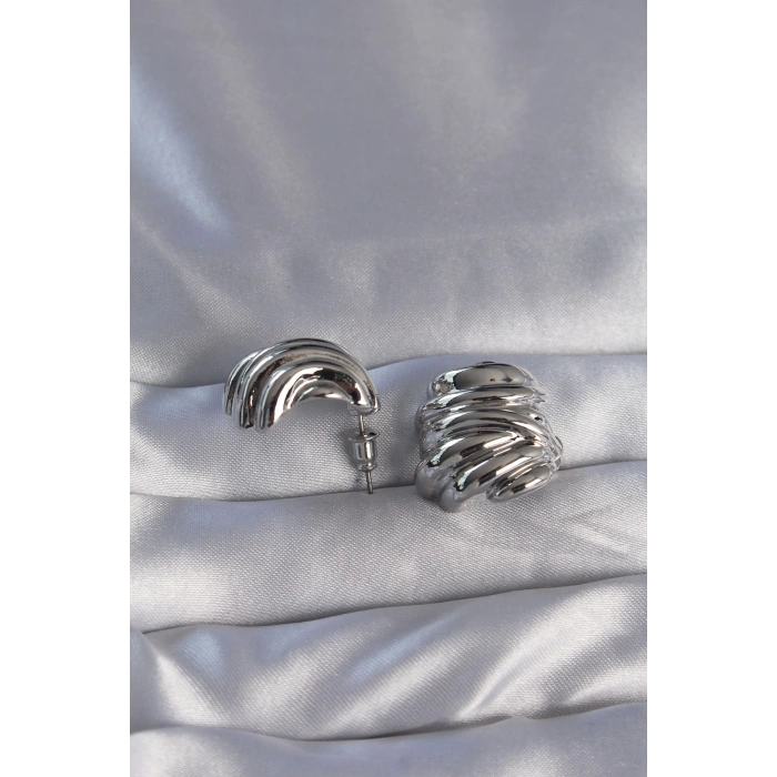 Dodes Dodes Pirinç Gümüş Renk Tırtıklı Bombe Model Küpe TG27BKP9088